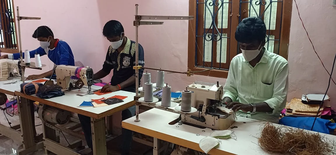 வெட்டிவேர் மாஸ்க் தயாரிப்பு