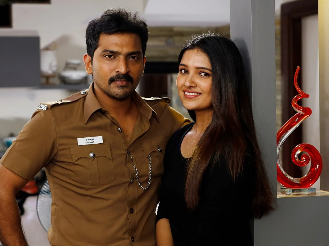 `LockUp' ரிப்போர்ட் - ரெண்டு கொலை... மூணு கில்லாடிகள்... செம சஸ்பென்ஸ்!