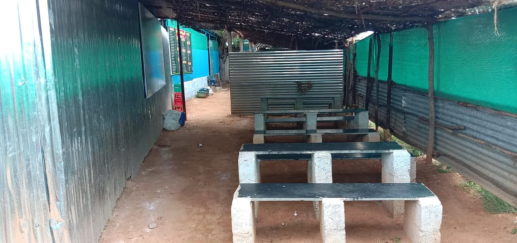 சட்டவிரோத பார்