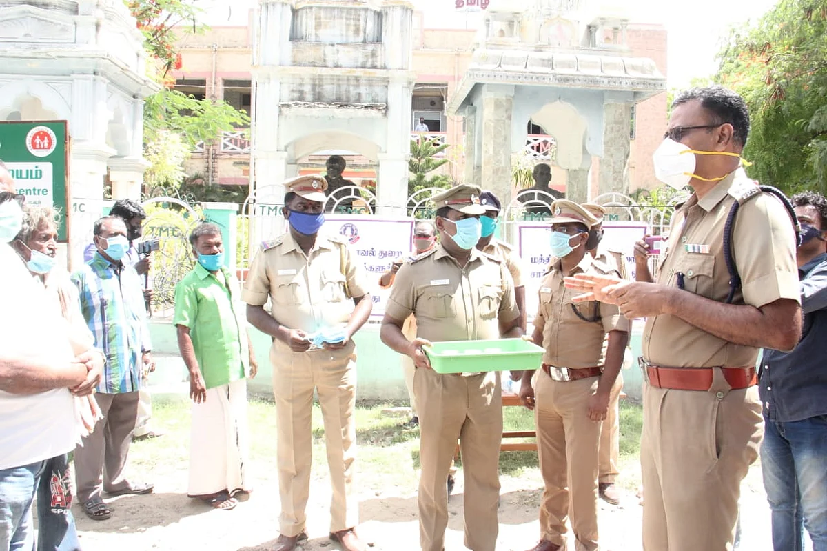 அறிவுரை கூறும் எஸ்.பி ஜெயகுமார்