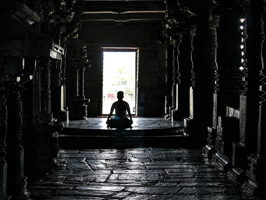 எங்கள் ஆன்மிகம்: சிற்பங்களின் ஆலயம்!