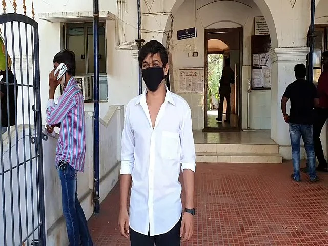 விசாரணைக்கு அழைக்கப்பட்ட கெபிஸ்டன்