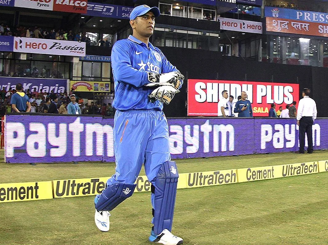 ரபாடா டு ரவி சாஸ்திரி... தோனியின் மிடாஸ் டச் மாறியது எப்போது?! #Dhoni