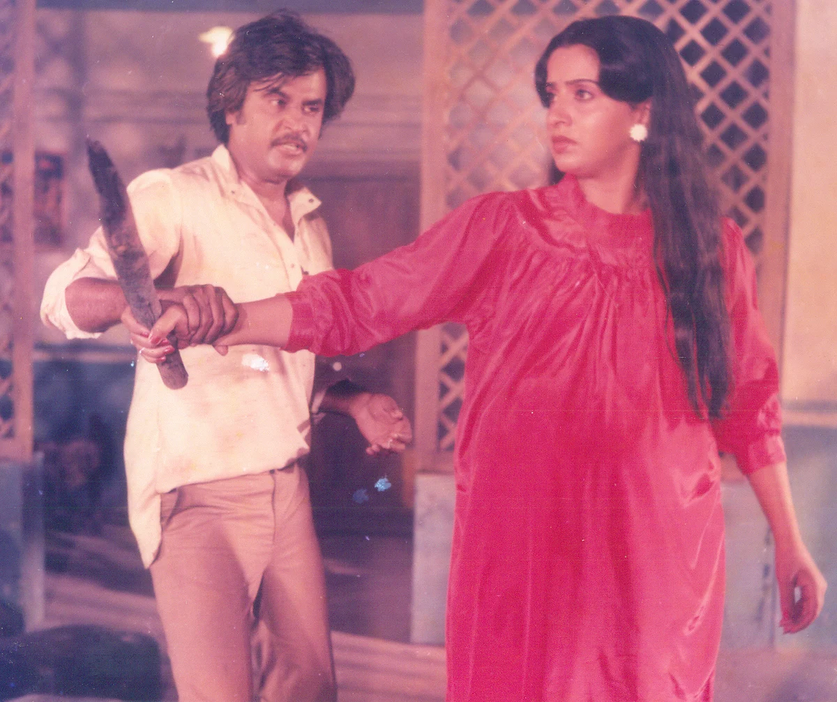 படிக்காதவன்