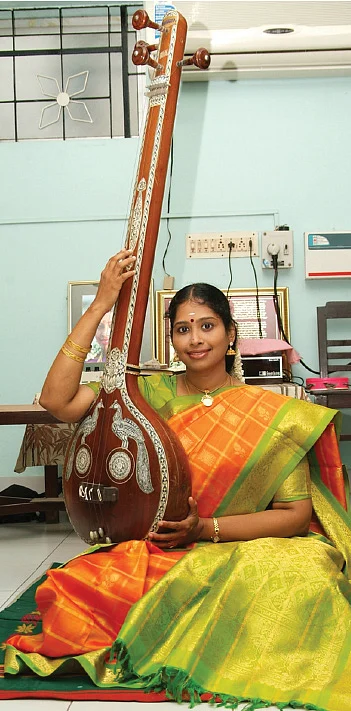 ‘இசையால் வசமாகும் தெய்வம்’... இசைப்பேரொளி நித்யஸ்ரீ மகாதேவன்