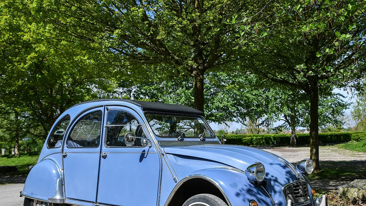 Old model car