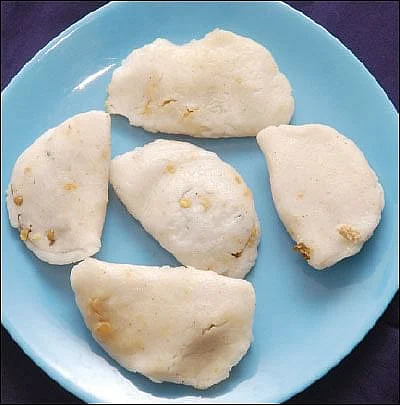 கொழுக்கட்டை