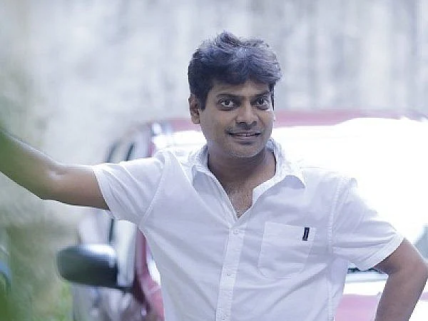 ``ராஜமெளலியின் `RRR' படத்துல நான் வில்லனா?!'' - நிதின் சத்யா