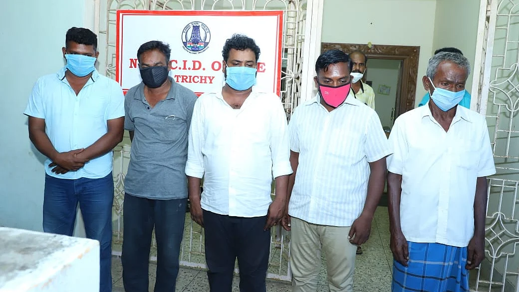 போதைப் பொருளை கடத்தியவர்கள்
