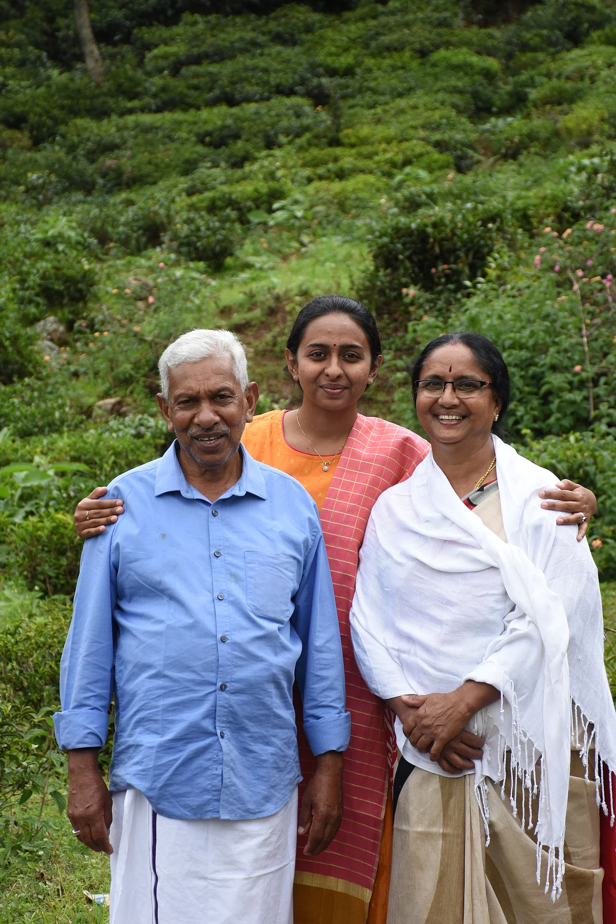 மல்லிகா குடும்பம்