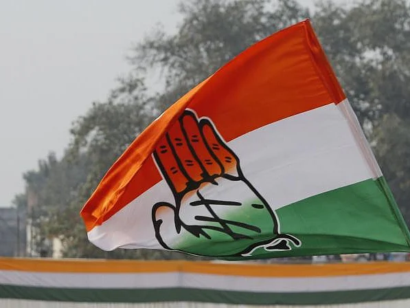 `19 எம்.எல்.ஏ-க்களில் 11 பேர் விலக முடிவு; கோமாவில் கட்சி!’ - பீகார் காங்கிரஸ் சலசலப்பு