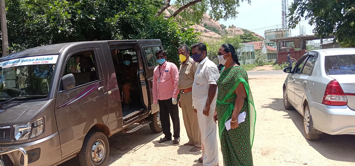 தனபாக்கியத்தை சிகிச்சைக்கு அனுப்பும் ஜெகதீசன்