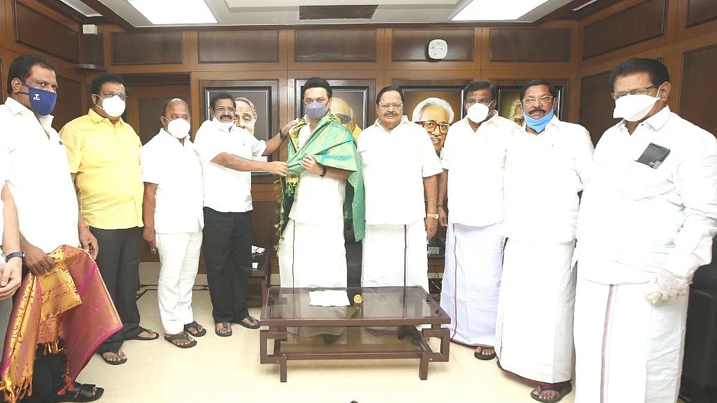 ஸ்டாலினைச் சந்தித்த விஜய்