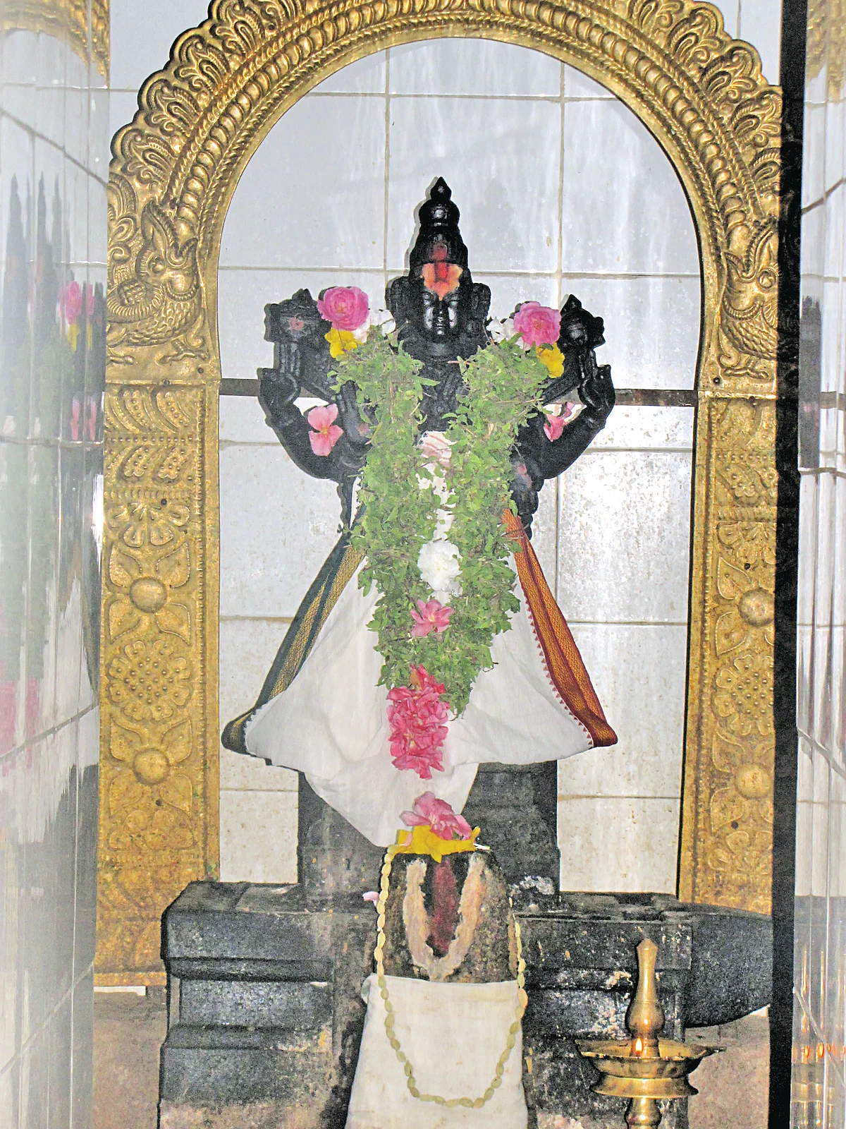 வேலம்பாளையம் கிருஷ்ணபெருமாள்