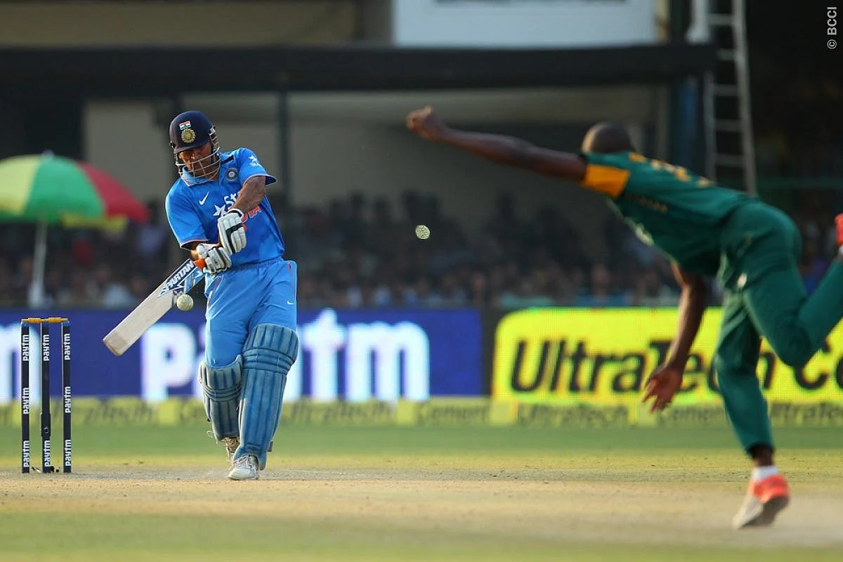 Dhoni, Rabada