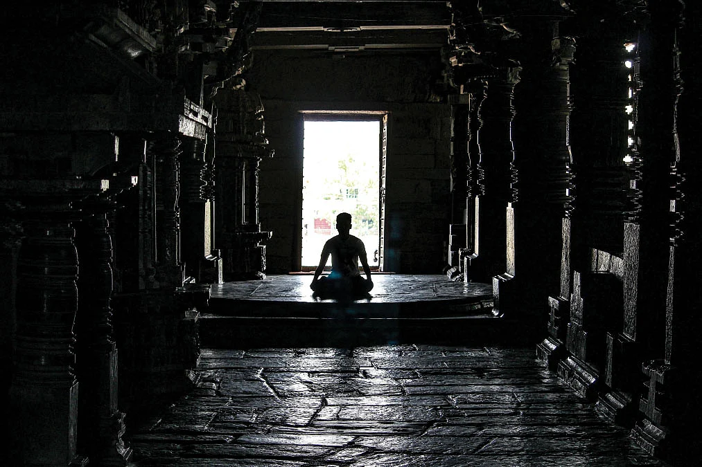 எங்கள் ஆன்மிகம்: சிற்பங்களின் ஆலயம்!