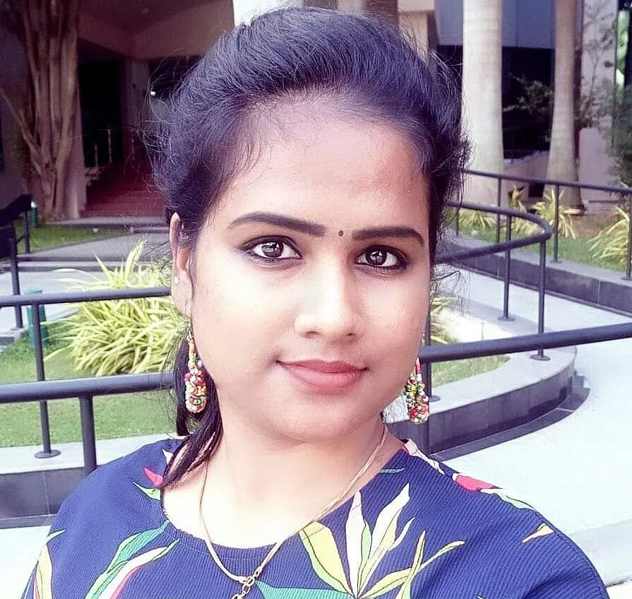 திவ்யா ராமமூர்த்தி