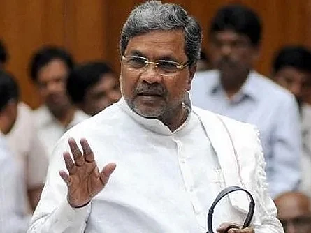 கொரோனா: `கடும் காய்ச்சல்; கண்காணிப்பு!’ - சித்தராமையாவுக்குத் தொடர் சிகிச்சை