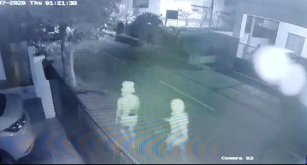 ட்ரவுசர் கொள்ளையர்கள்