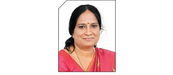இரா.பத்மப்ரியா