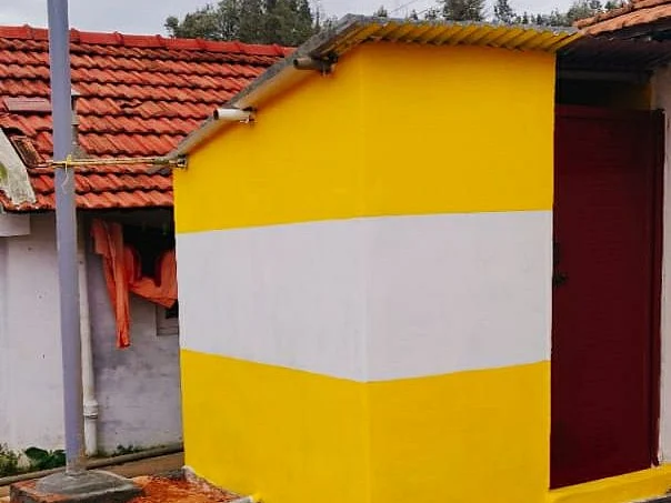 நீலகிரி: `மவராசன் நல்லா இருக்கணும்!’ - 8 ஆண்டுகளாக தவித்த நோயாளியை நெகிழ வைத்த மருத்துவர்