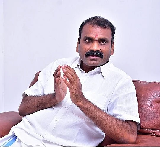பா.ஜ.க முருகன்