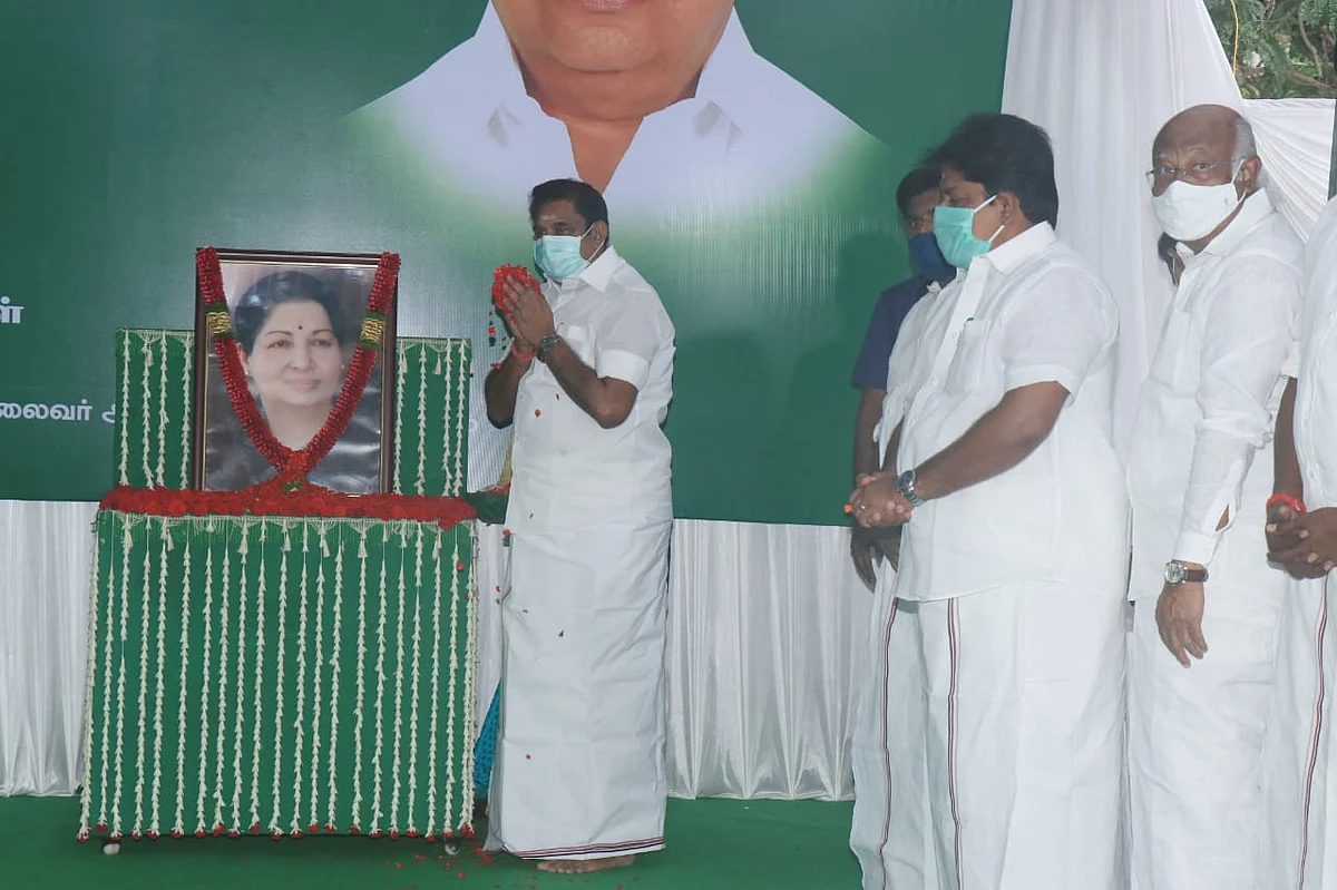 துரைமுருகனின் கேரண்ட்டி.. சீமானின் புதுக்கணக்கு... கண்டுகொள்ளாத எடப்பாடி..! கழுகார் அப்டேட்ஸ்