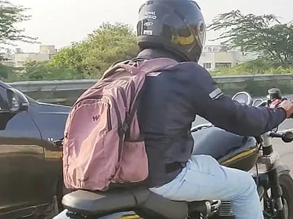 கவாஸாகி வல்கன் ஸ்டைலில் ராயல் என்ஃபீல்டு பைக்!