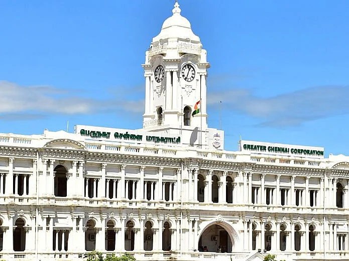 சென்னை: 550 ஒப்பந்த தூய்மைப் பணியாளர்கள் திடீர் பணி நீக்கம்! - மாநகராட்சி சொல்வது என்ன?