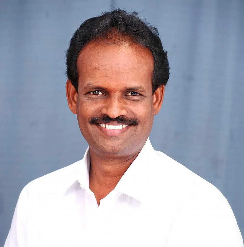அண்ணாதுரை