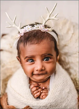 இன்ஜினீயரிங் டு இன்ஸ்டா ஃபேம்... பேபி போட்டோகிராபியில் கலக்கும் தம்பதி
