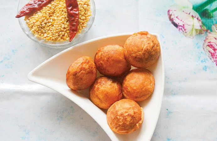 மீண்டும் மீண்டும் சுவைக்கத் தூண்டும்... 30 வகை குழிப்பணியாரங்கள்!