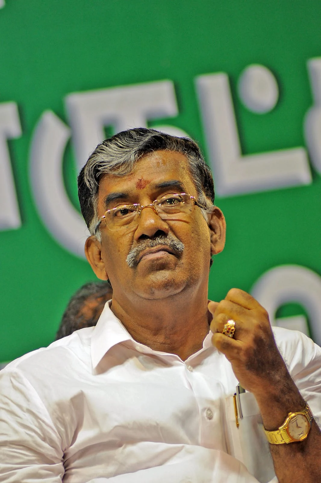 அமைச்சர் வெல்லமண்டி நடராஜன்