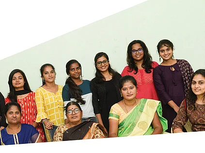 “வெயிட்டா வருவோம்!” ‘நக்கலைட்ஸ்’ மகளிர் படை