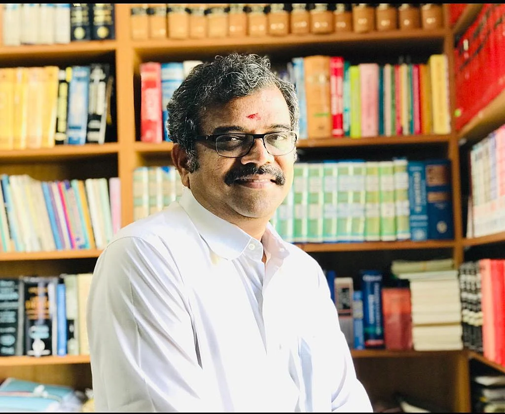 கே.அழகுராமன் - வழக்கறிஞர், உயர் நீதிமன்றம், சென்னை