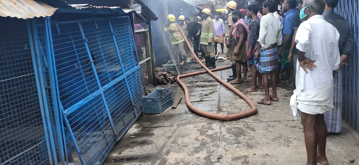 கடையில் தீ விபத்து