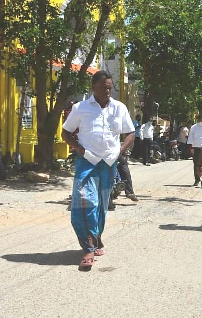 பூஞ்சோலை சீனிவாசன்