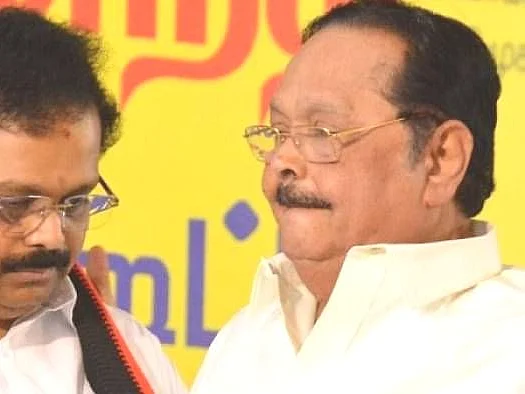வேலூர்: துரைமுருகன் ஆதரவாளர் வீட்டில் திடீர் ரெய்டு! - அதிரடிகாட்டிய சி.பி.ஐ