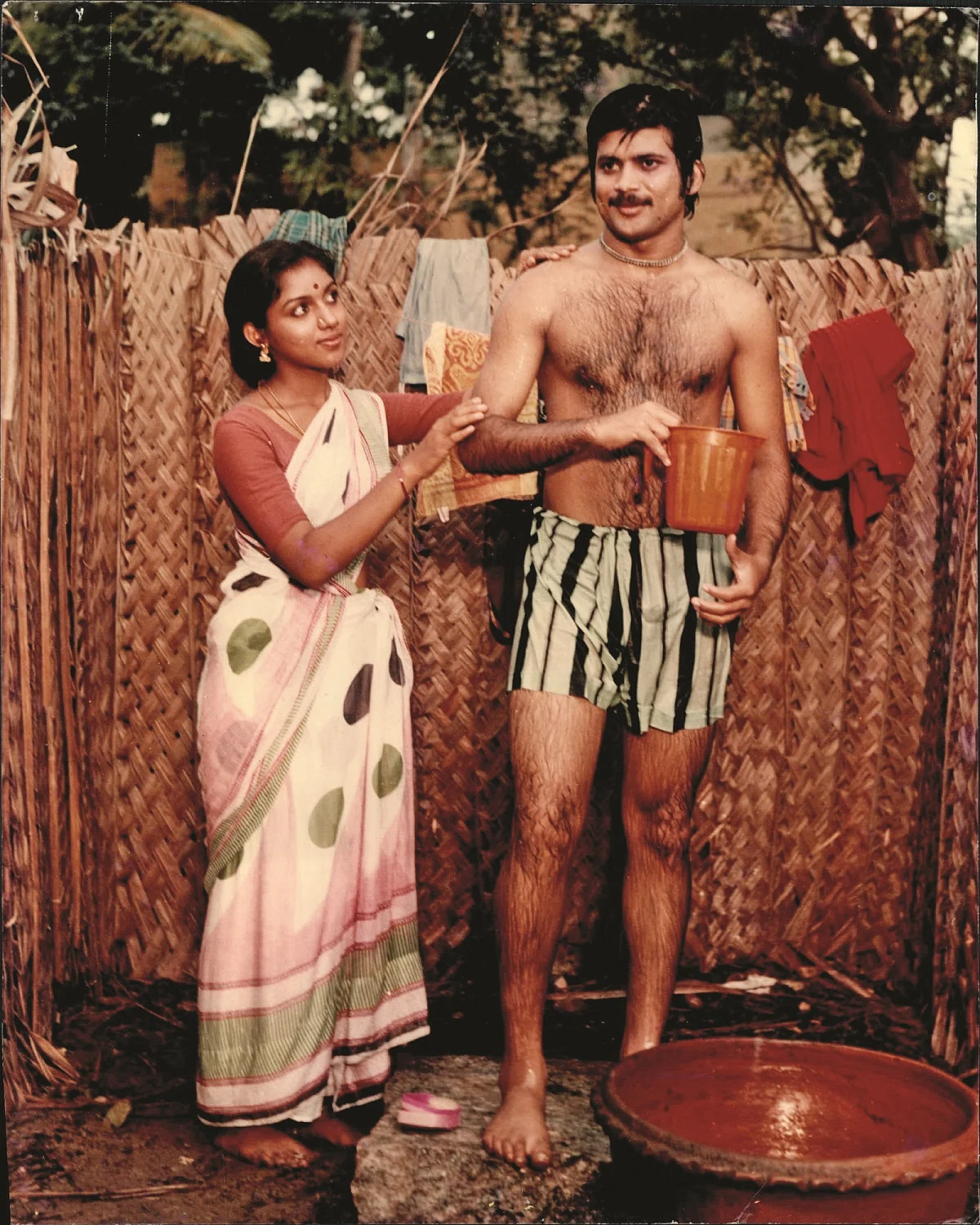 மண் வாசனை