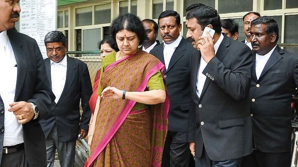 சசிகலா