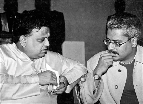 ஹரிஹரனுடன்...
