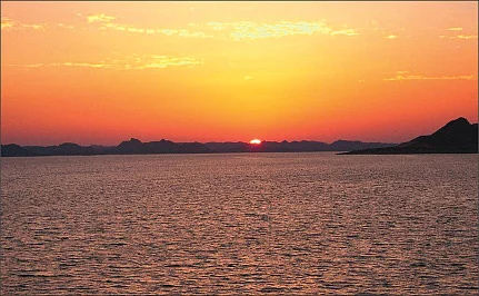 நாசர் ஏரி