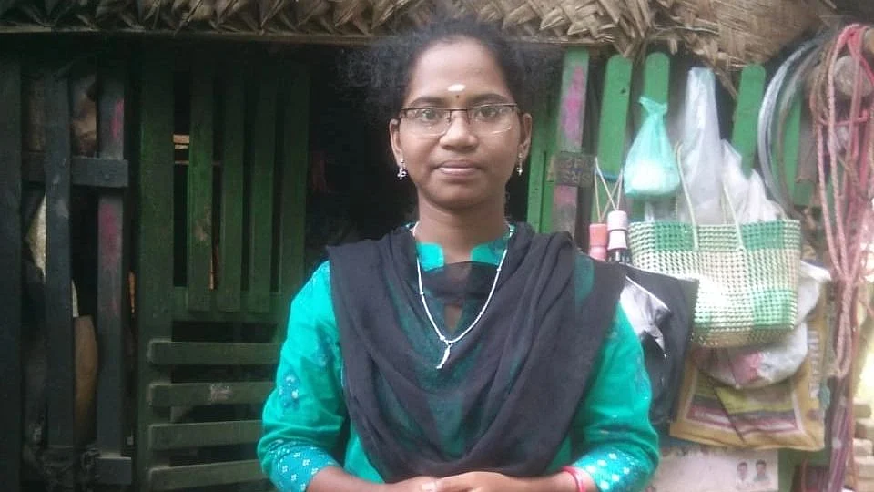 மருத்துவ மாணவி பத்மப்பிரியா