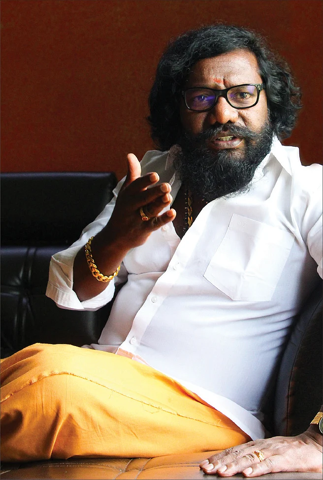 “தி.மு.க., அ.தி.மு.க-வை விட்டால் எங்களுக்கு வேறு வழியில்லை!”