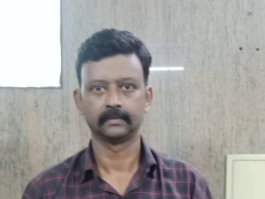 சென்னை: `இனி உங்களுக்கு நல்ல காலம்தான்'- குறிசொன்ன சாமியார்; லட்சங்களைச் சுருட்டிய கும்பல்