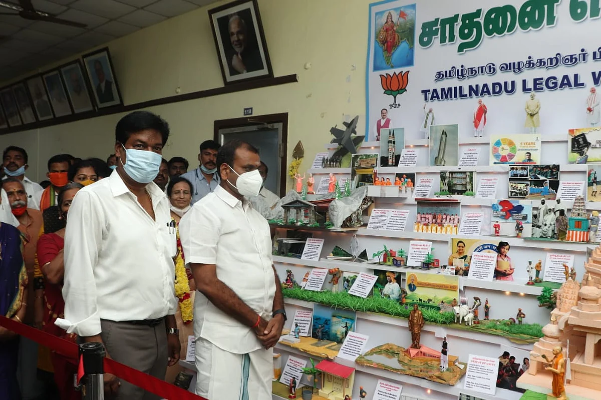 ஐந்து `சி' வசூல் தி.மு.க(?), கிளம்பத் தயாராகும் சூரப்பா, கண்காணிப்பில் முருகன்... கழுகார் அப்டேட்ஸ்!