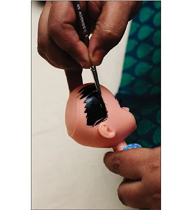 உங்கள் வீட்டு கொலுவை ஸ்பெஷலாக்கும் ஹேண்ட்மேடு பொம்மை... நீங்களே செய்யலாம் சூப்பராக!