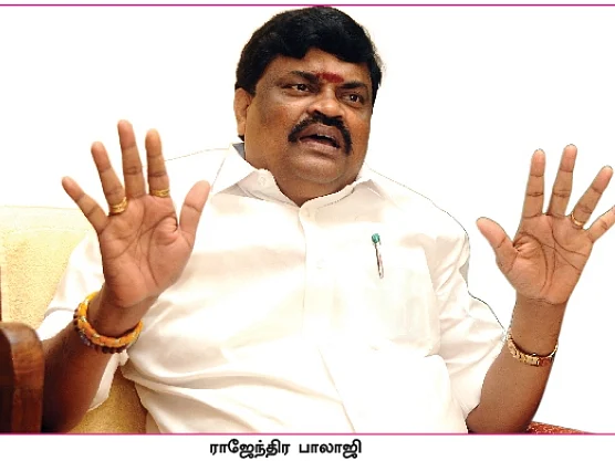 திருச்செந்தூர்:`ரஜினி பேச்சில் உண்மை இருக்கிறது; நியாயம் இருக்கிறது!’ - அமைச்சர் ராஜேந்திர பாலாஜி
