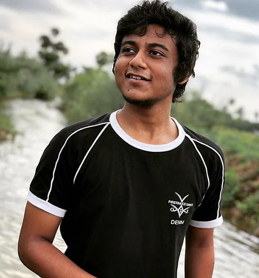 ஆஜித்