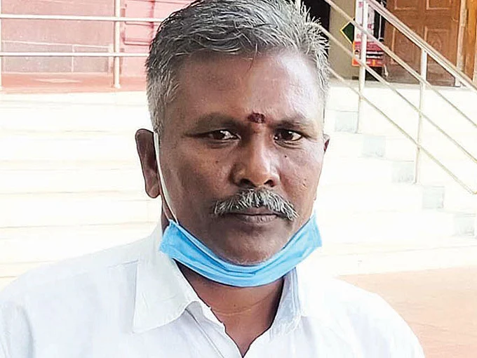 ஜனநாயகத்தை மதிக்காத சாதி ஆதிக்கம்!